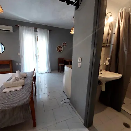 Georgia Apartment Stafylos