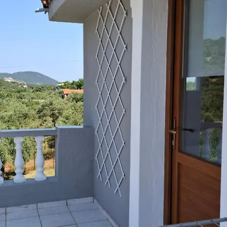 Georgia * Stafylos